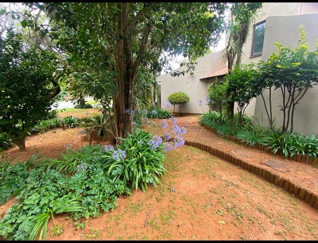 5 BEDROOM HOUSE FOR SALE IN BIRCH ACRES